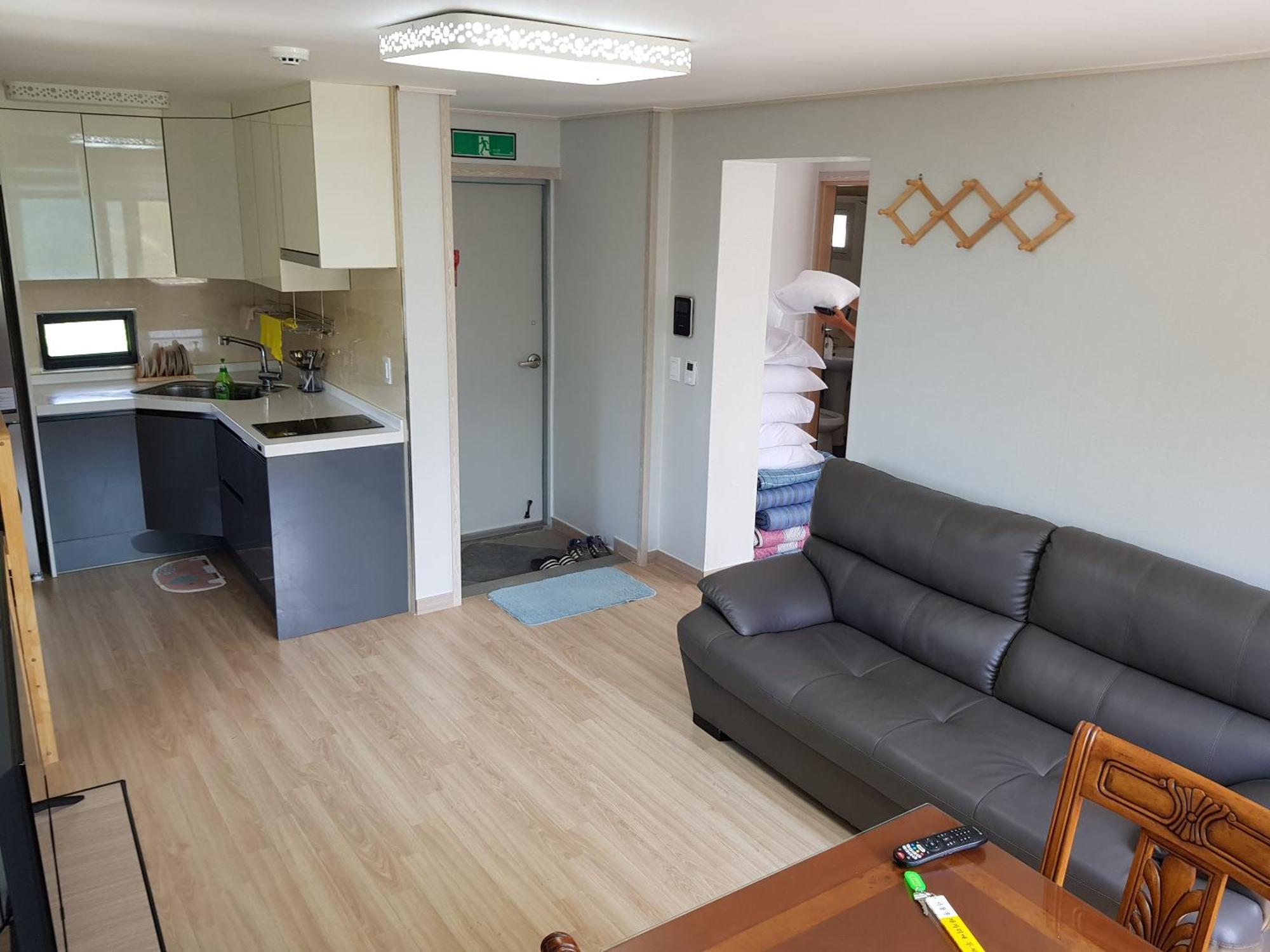 Gilson Guesthouse Sokcho Dış mekan fotoğraf
